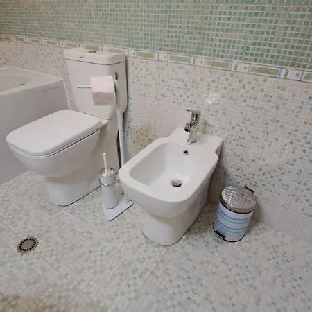 Ocean Bloom Escape B62 * Golem (Tirana)