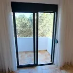 Ocean Bloom Escape B62 Golem (Tirana)